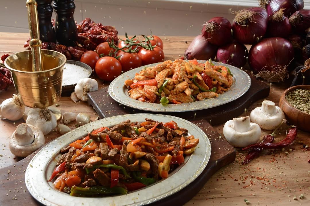 Chef Alaaddin tava yemeği sunumu